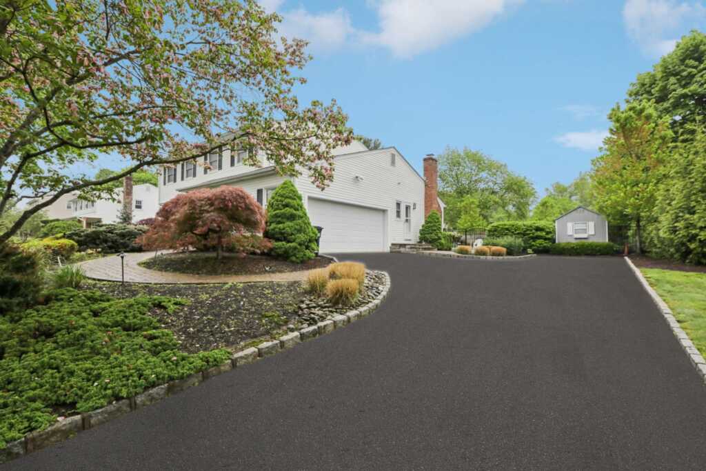 17 Oriole Road, New City, NY 10956 - Photo 31 of 34