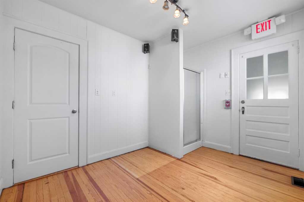 123 Park Avenue, New City, NY 10956 - Photo 16 of 25
