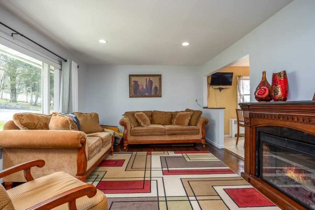 9 Durham Road, White Plains, NY 10607 - Photo 14 of 29