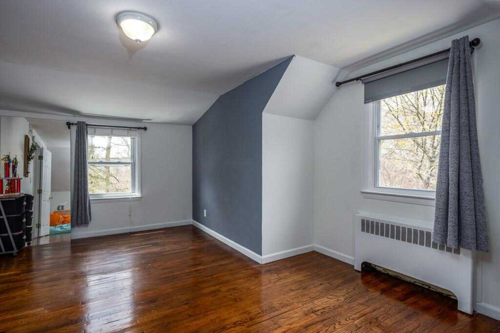 9 Durham Road, White Plains, NY 10607 - Photo 24 of 29