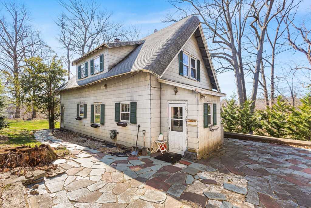 36A Ridgeview Avenue, White Plains, NY 10606 - Photo 5 of 23