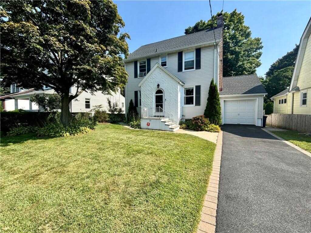 26 Montross Street, White Plains, NY 10603 - Photo 2 of 24