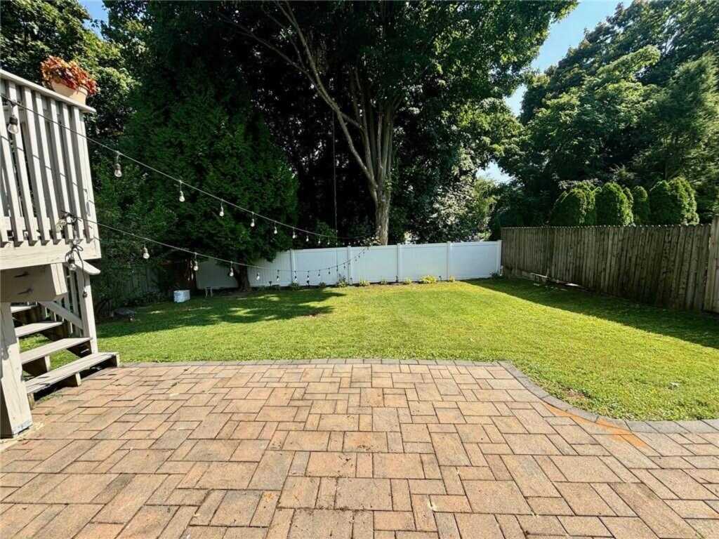 26 Montross Street, White Plains, NY 10603 - Photo 21 of 24