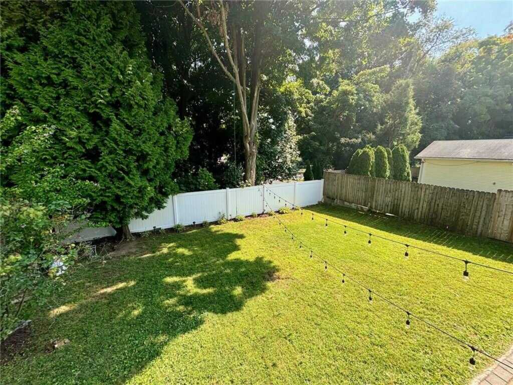 26 Montross Street, White Plains, NY 10603 - Photo 22 of 24