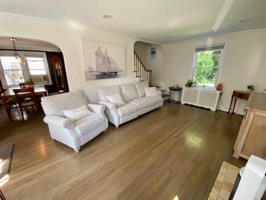 26 Montross Street, White Plains, NY 10603 - Photo 3 of 24
