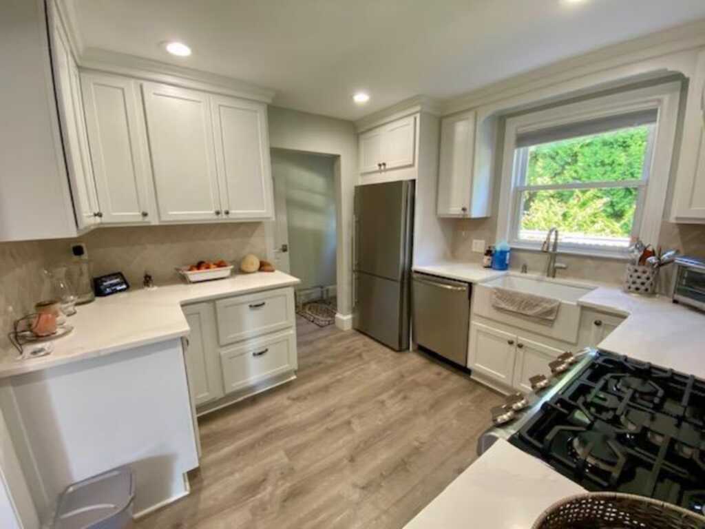 26 Montross Street, White Plains, NY 10603 - Photo 7 of 24