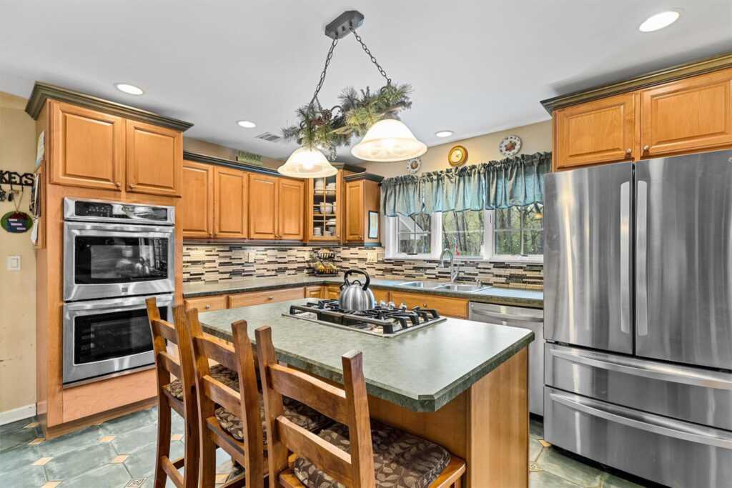 21 Mile Road, Suffern, NY 10901 - Photo 14 of 48