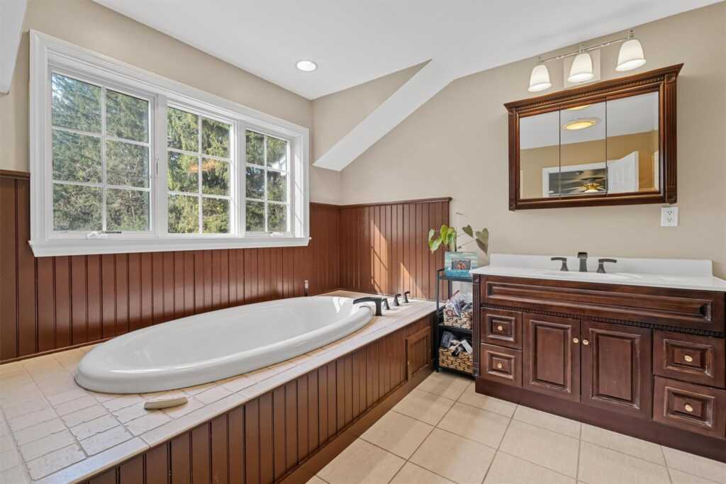 21 Mile Road, Suffern, NY 10901 - Photo 30 of 48