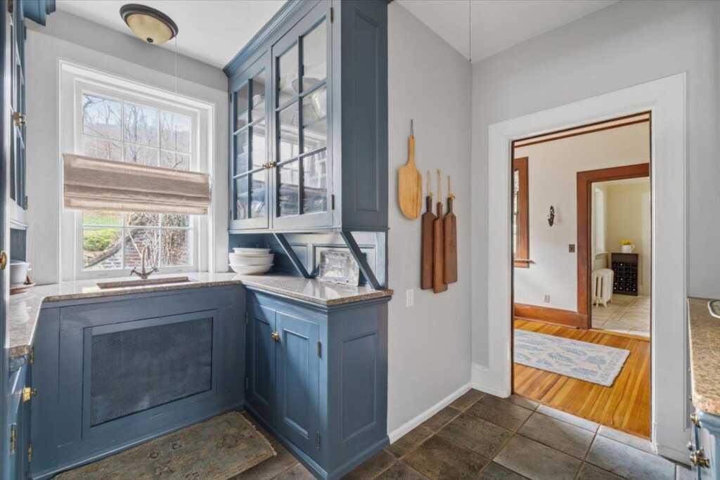 928 Haverstraw Road, Suffern, NY 10901 - Photo 15 of 39