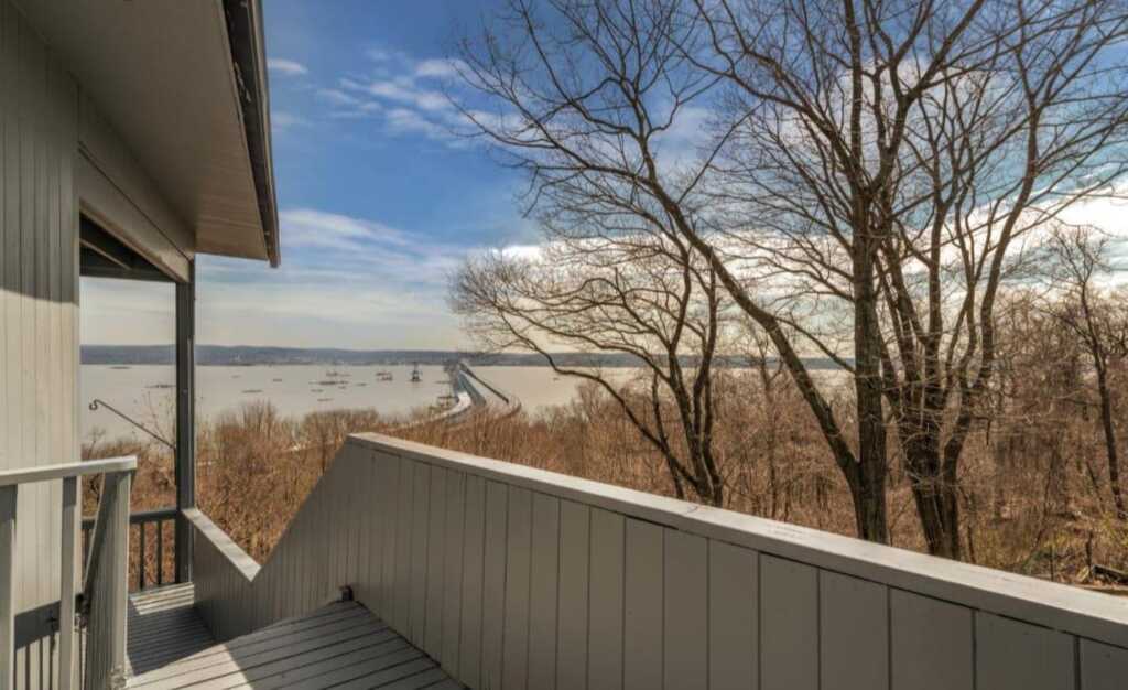 288 South Boulevard, Nyack, NY 10960 - Photo 2 of 11