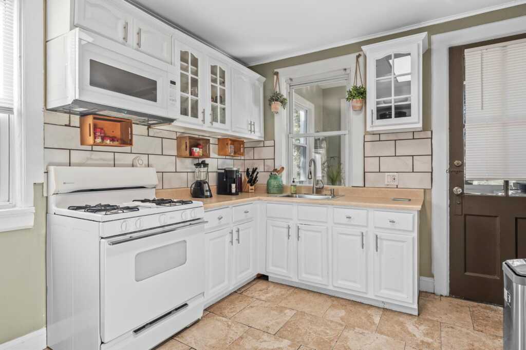 108 Wayne Avenue, White Plains, NY 10606 - Photo 24 of 41