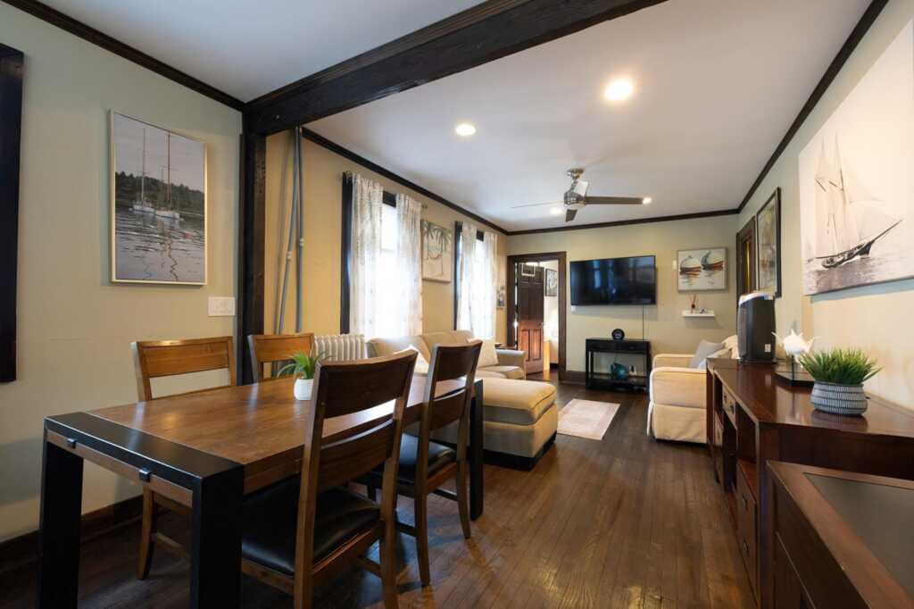 108 Wayne Avenue, White Plains, NY 10606 - Photo 8 of 41