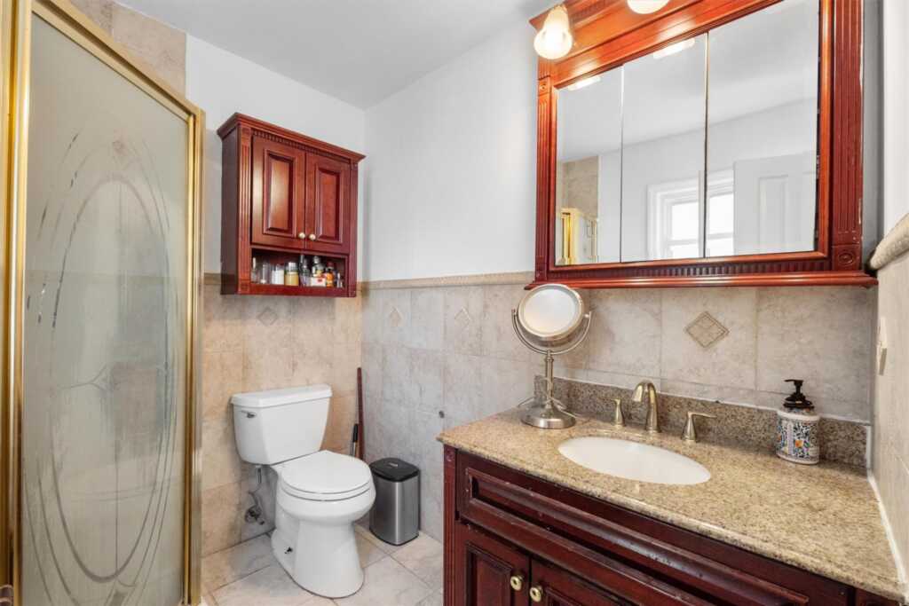 2 Candlewood Court, New City, NY 10956 - Photo 12 of 27