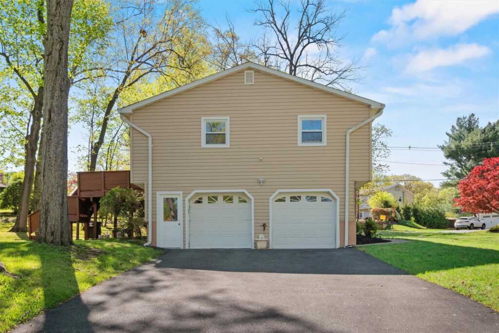 2 Candlewood Court, New City, NY 10956 - Photo 23 of 27