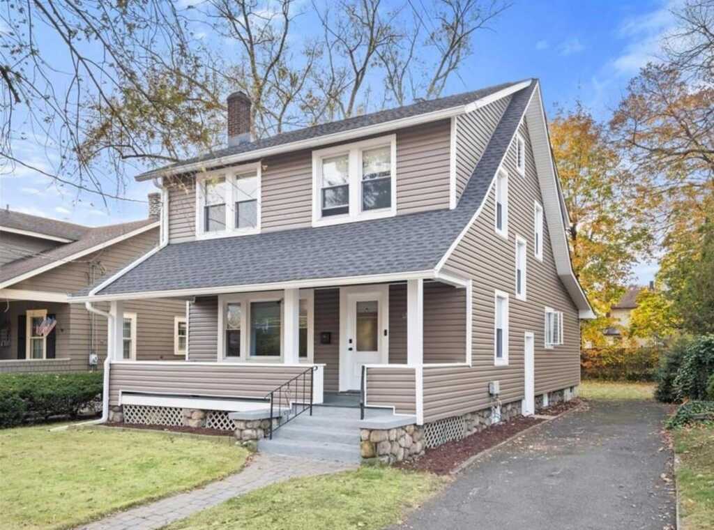 17 Rockland Terrace, Suffern, NY 10901 - Photo 2 of 12
