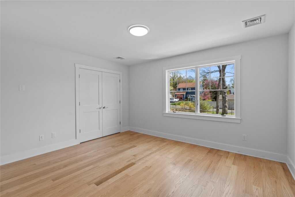 561 King Street, Rye, NY 10573 - Photo 27 of 33