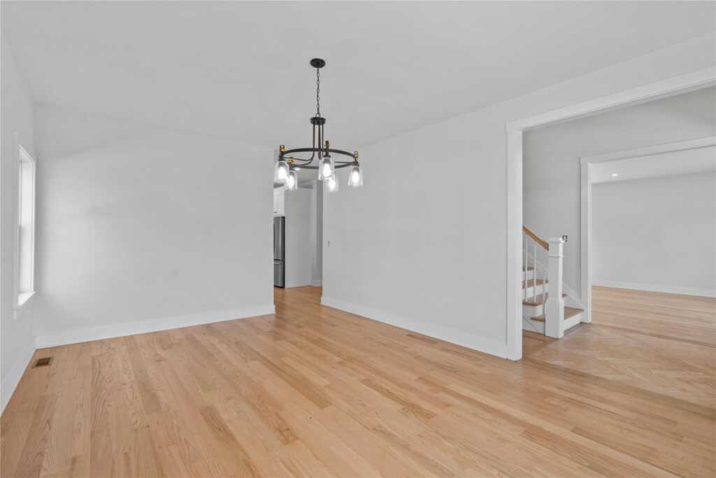 561 King Street, Rye, NY 10573 - Photo 8 of 33