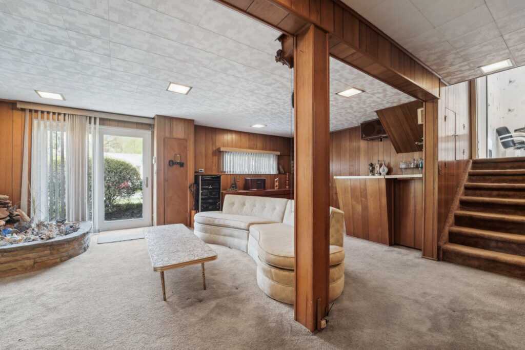 103 Nauraushaun Road, Pearl River, NY 10965 - Photo 20 of 33