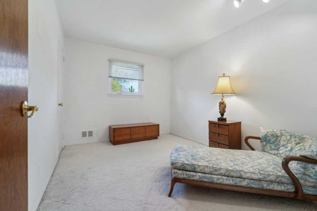 103 Nauraushaun Road, Pearl River, NY 10965 - Photo 23 of 33