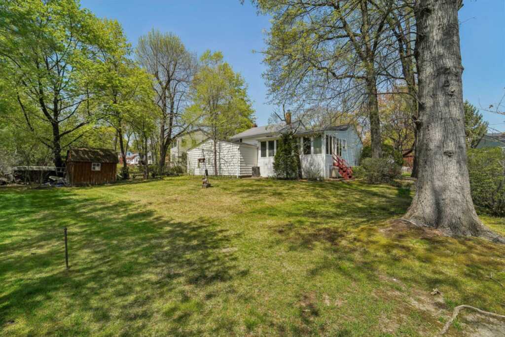 103 Nauraushaun Road, Pearl River, NY 10965 - Photo 29 of 33