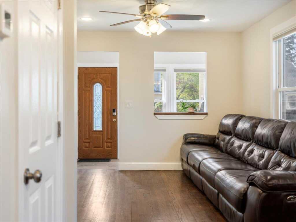 22 Jersey Avenue, Suffern, NY 10901 - Photo 12 of 30