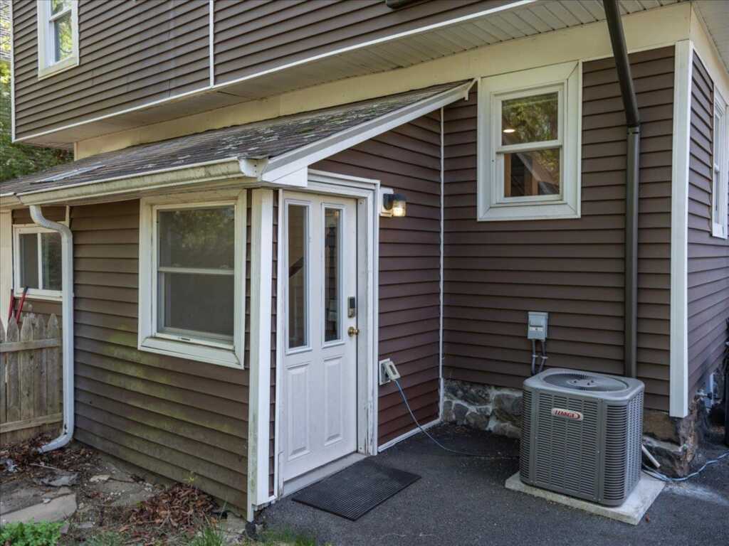 22 Jersey Avenue, Suffern, NY 10901 - Photo 23 of 30