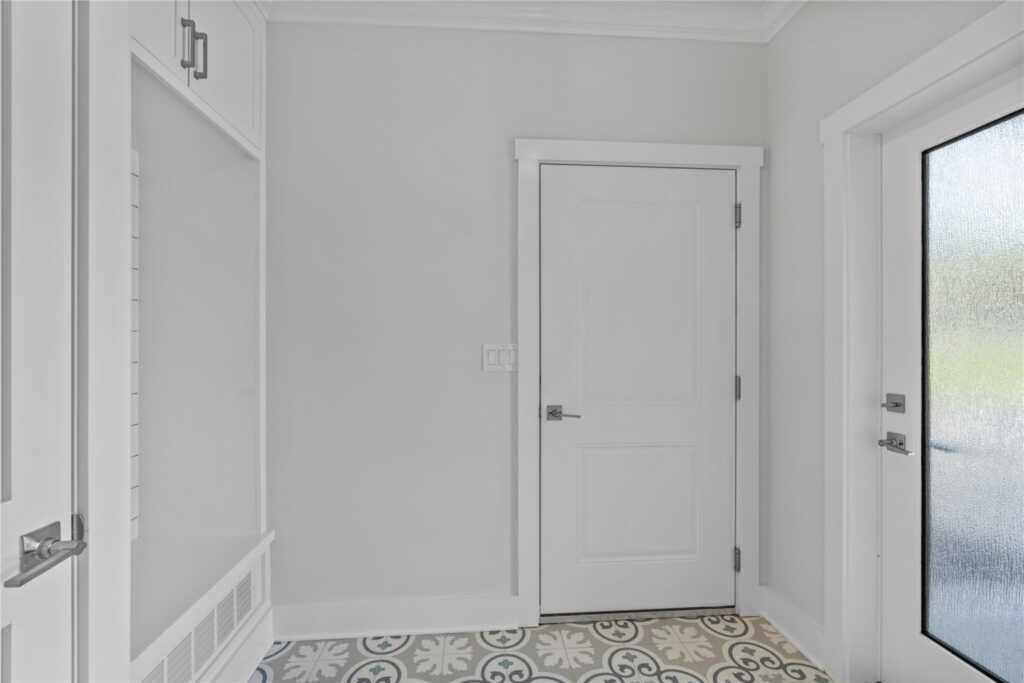 563 King Street, Rye, NY 10573 - Photo 14 of 36