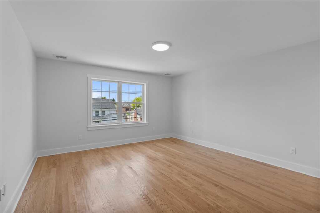 563 King Street, Rye, NY 10573 - Photo 15 of 36