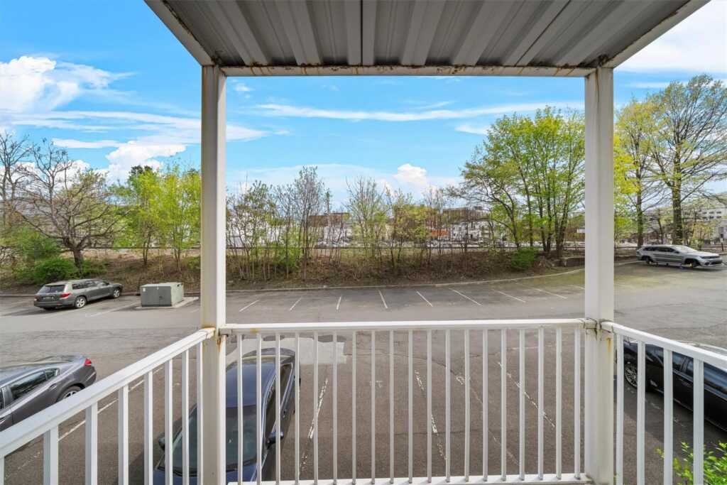 10-12 Chestnut Street, Unit #207A, Suffern, NY 10901 - Photo 15 of 28
