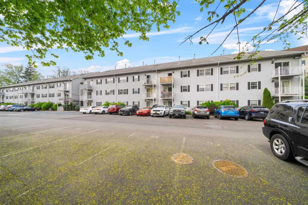 10-12 Chestnut Street, Unit #207A, Suffern, NY 10901 - Photo 26 of 28