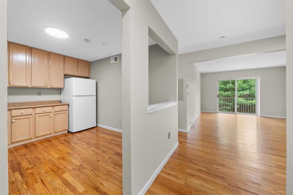 10-12 Chestnut Street, Unit #206A, Suffern, NY 10901 - Photo 5 of 30