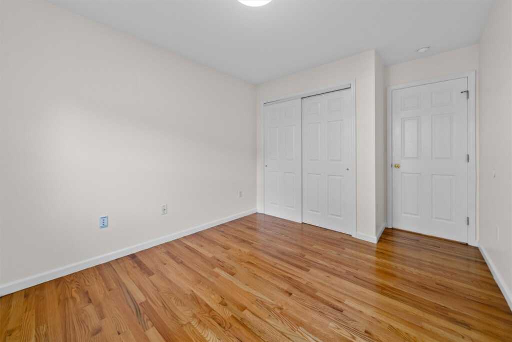 10-12 Chestnut Street, Unit #304B, Suffern, NY 10901 - Photo 26 of 37