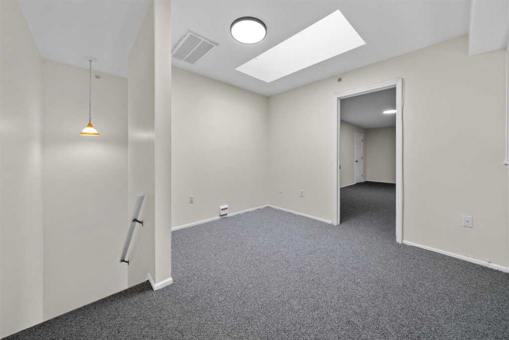 10-12 Chestnut Street, Unit #304B, Suffern, NY 10901 - Photo 28 of 37