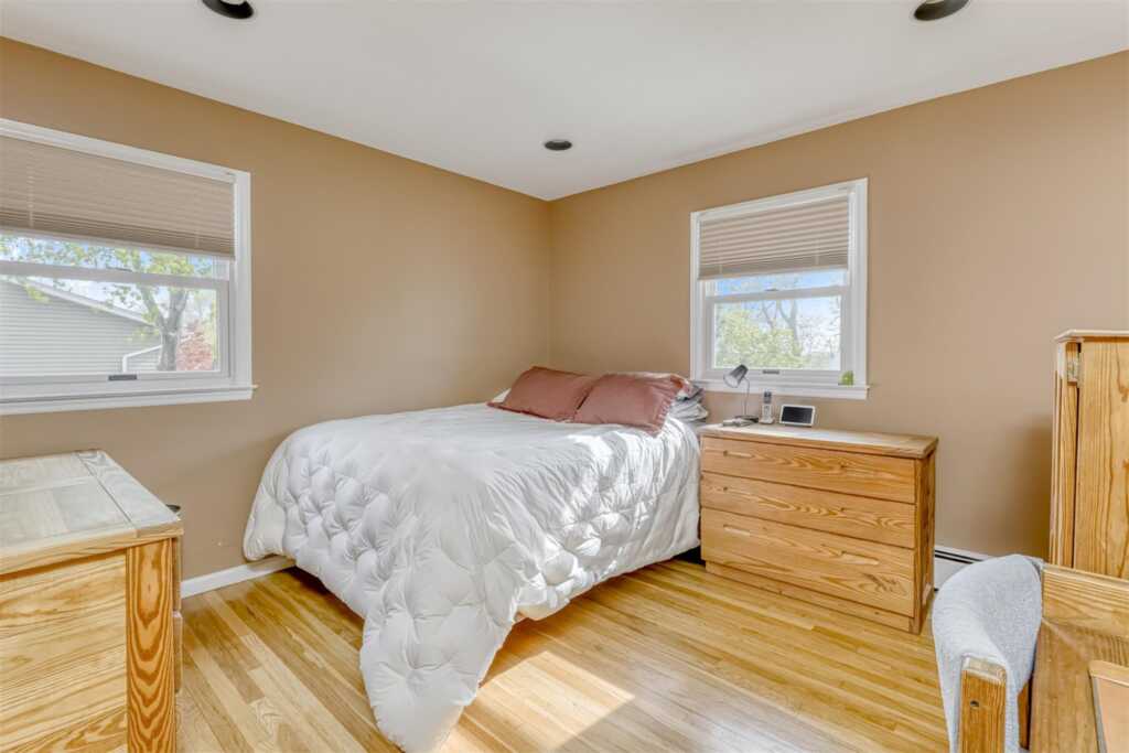 19 Strathmore Drive, New City, NY 10956 - Photo 13 of 22
