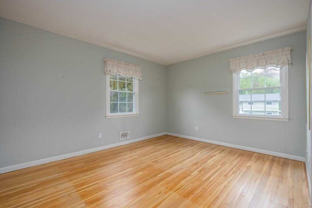 12 Gerken Drive, New City, NY 10956 - Photo 25 of 34
