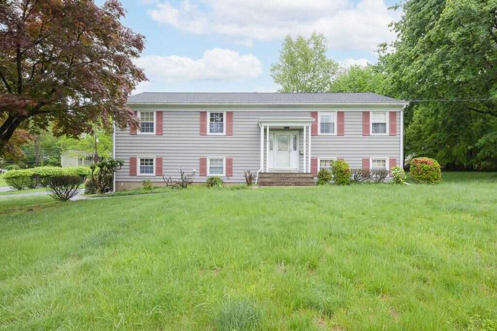 12 Gerken Drive, New City, NY 10956 - Photo 4 of 34