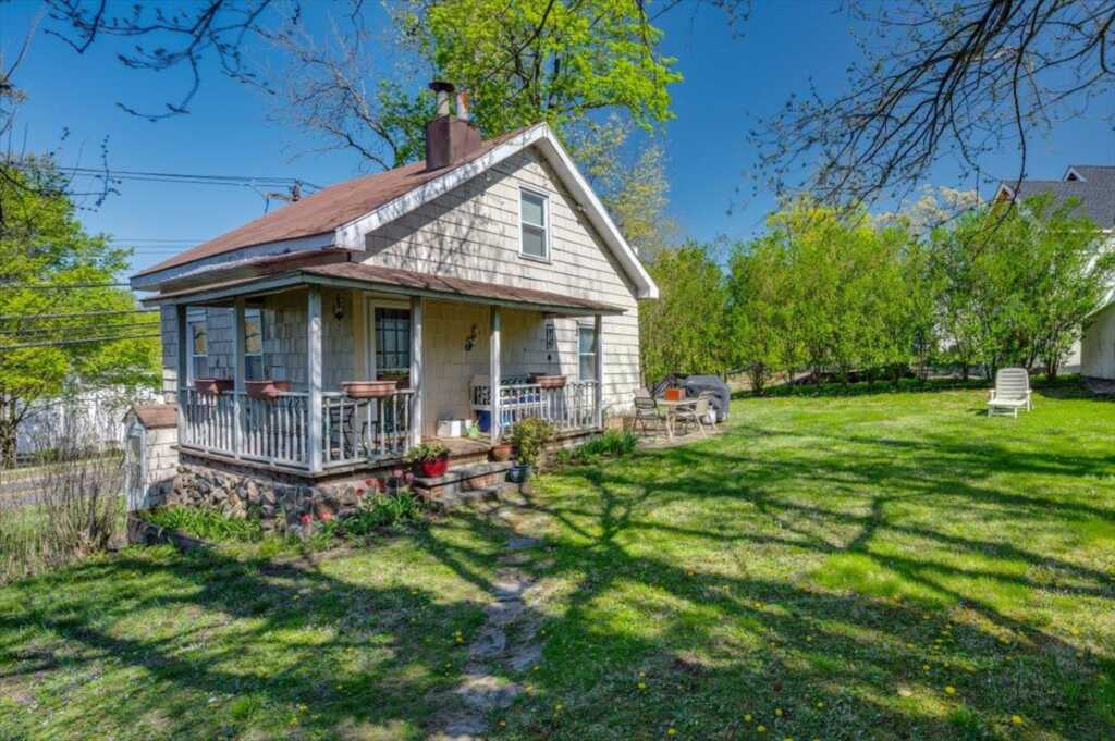 45 Ridge Street, Rye, NY 10573 - Photo 2 of 25