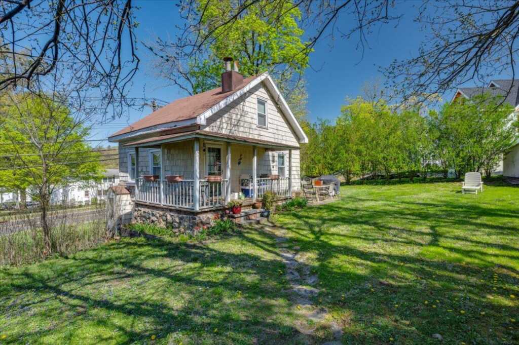 45 Ridge Street, Rye, NY 10573 - Photo 3 of 25