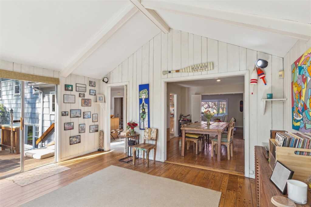 25 Chester Drive, Rye, NY 10580 - Photo 11 of 30
