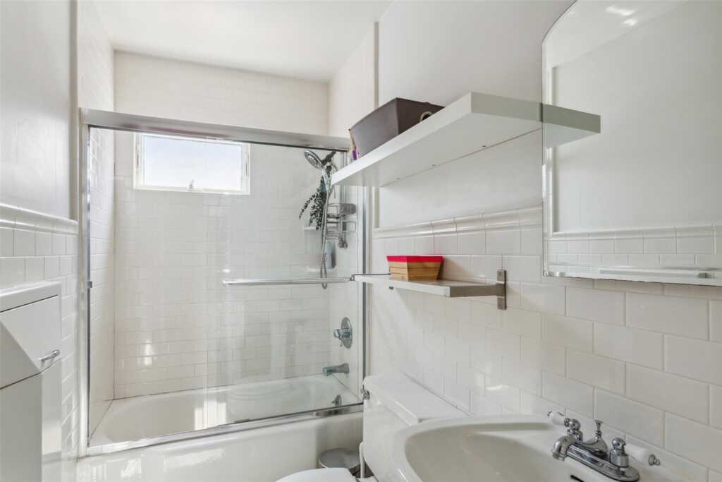 25 Chester Drive, Rye, NY 10580 - Photo 25 of 30