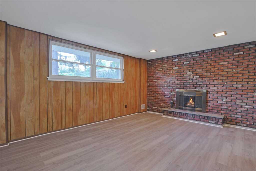 63 Rolfe, Pearl River, NY 10965 - Photo 17 of 30