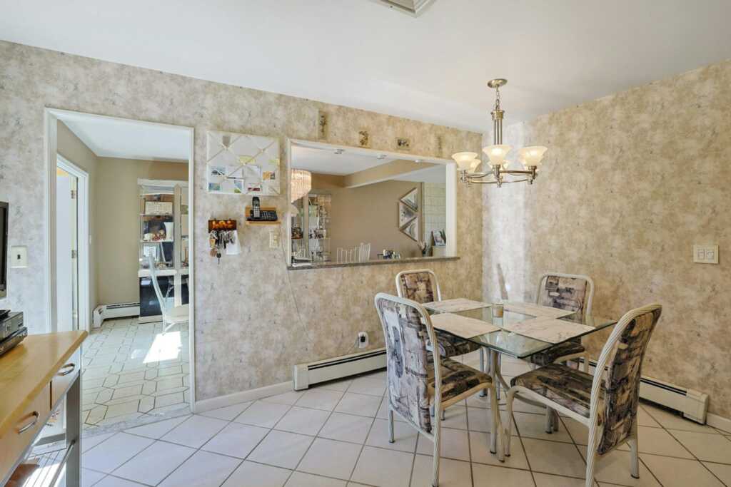 2 Aura Drive, Valley Cottage, NY 10989 - Photo 13 of 45