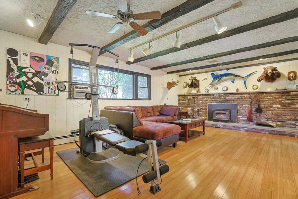 2 Aura Drive, Valley Cottage, NY 10989 - Photo 22 of 45