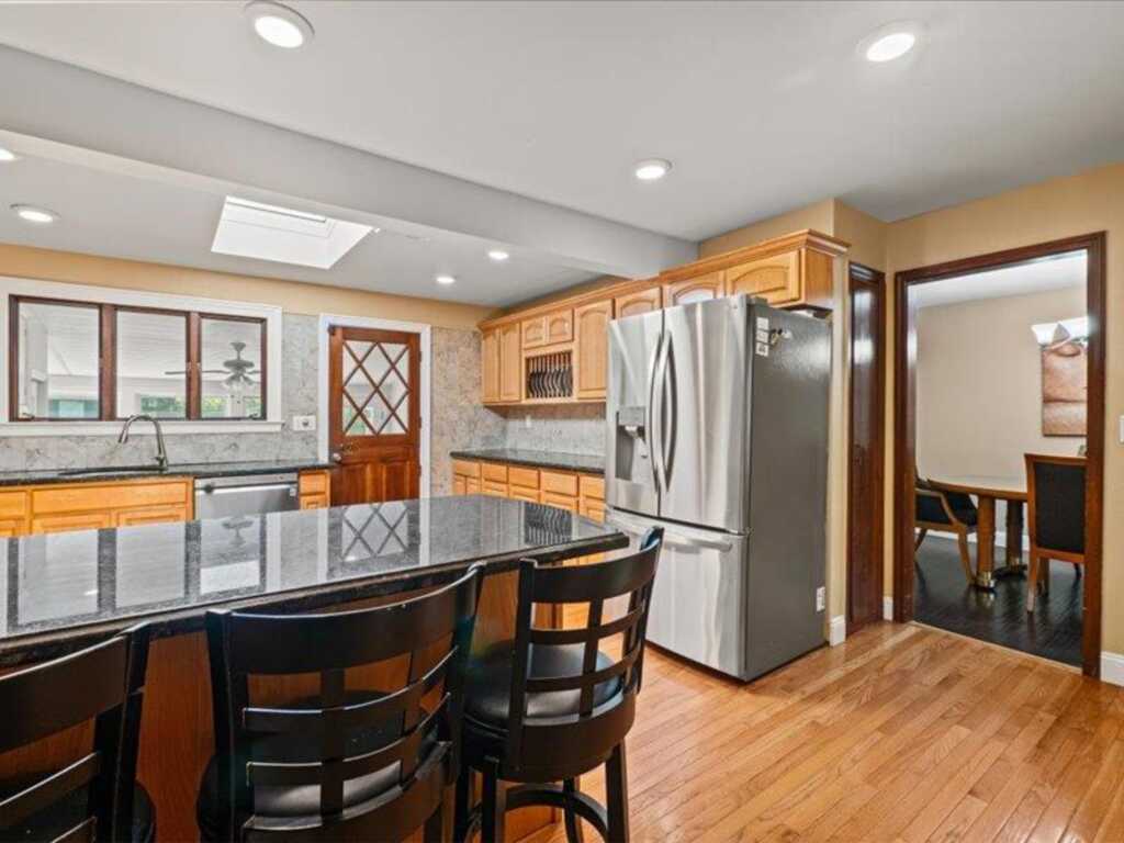 76 Airmont Road, Suffern, NY 10901 - Photo 15 of 38