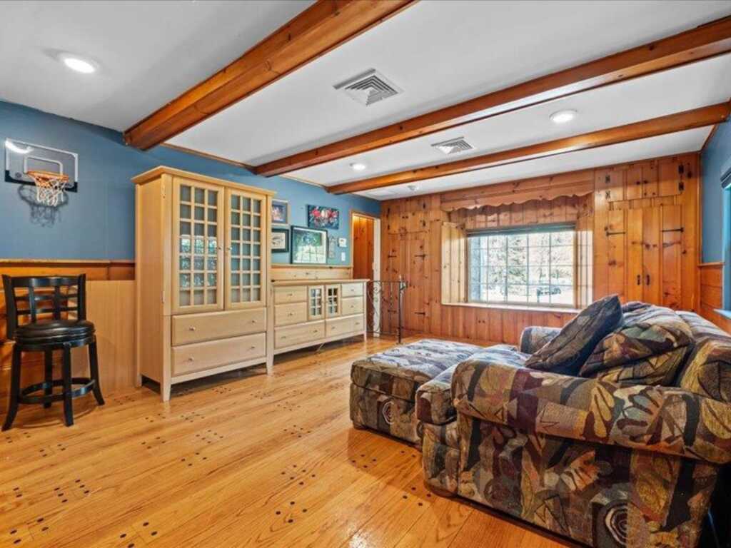 76 Airmont Road, Suffern, NY 10901 - Photo 23 of 38