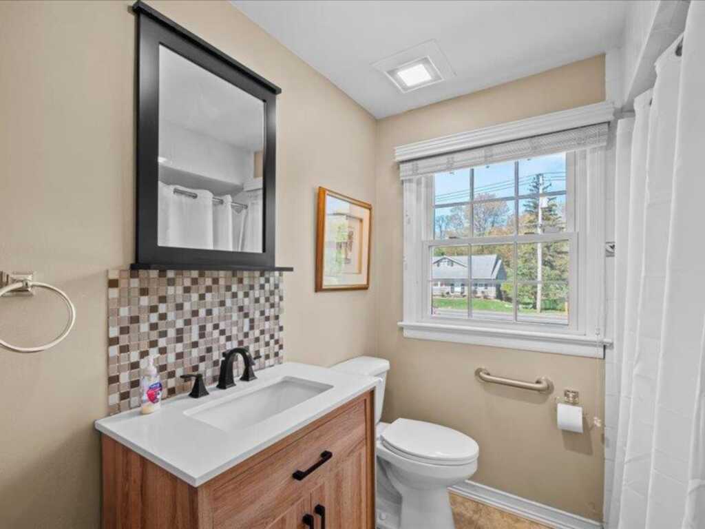 76 Airmont Road, Suffern, NY 10901 - Photo 32 of 38
