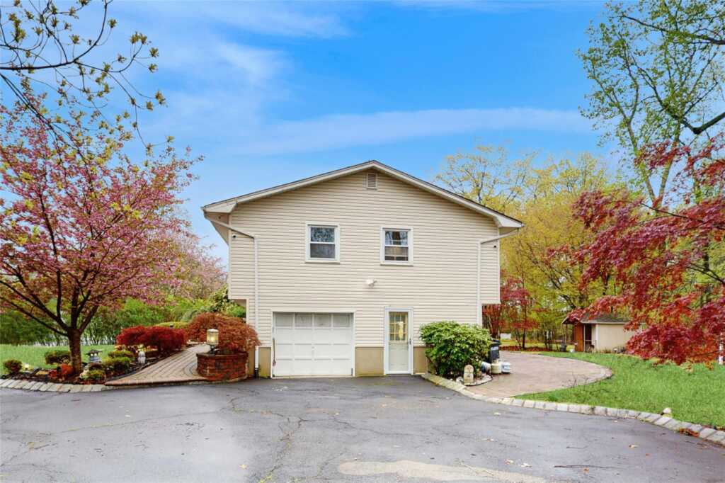 23 Baylor Road, New City, NY 10956 - Photo 30 of 39