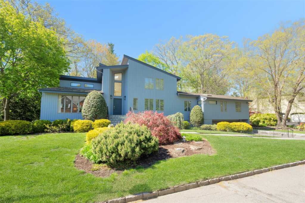 155 Barton Road, White Plains, NY 10605 - Photo 32 of 32