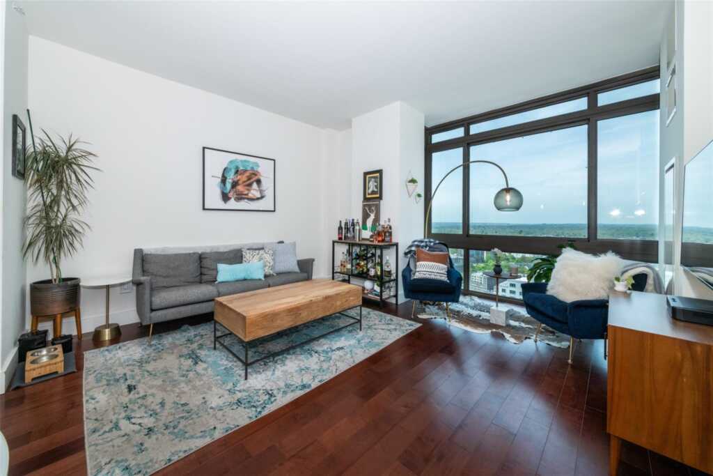 175 Huguenot Street, Unit #2804, New Rochelle, NY 10801
