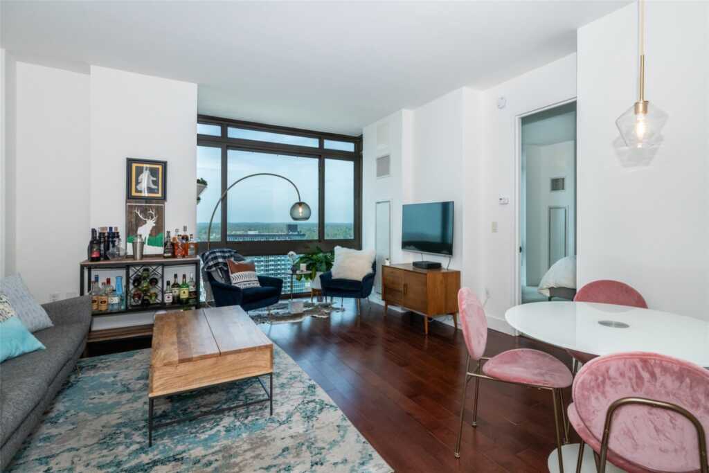175 Huguenot Street, Unit #2804, New Rochelle, NY 10801 - Photo 3 of 20